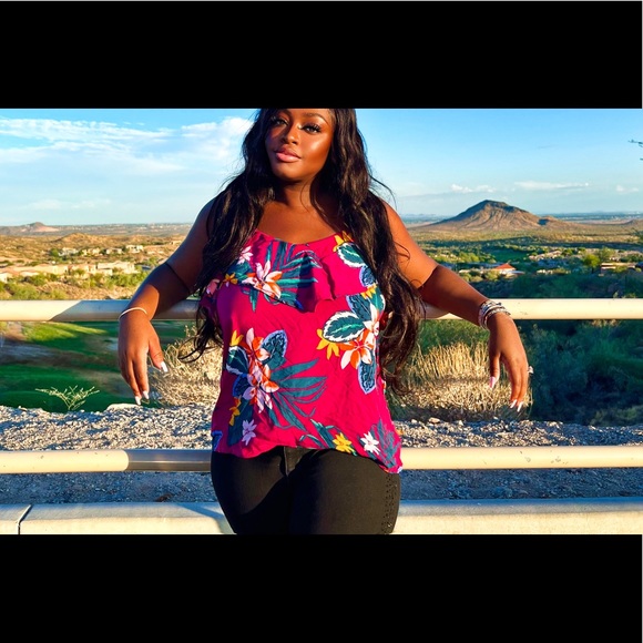 Meet your Posher, Mandy - Picture 6 of 6